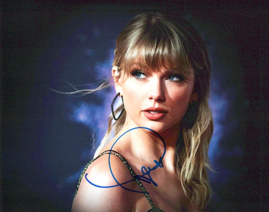 Taylor Swift | Signed Official Photo – Authentic Autograph